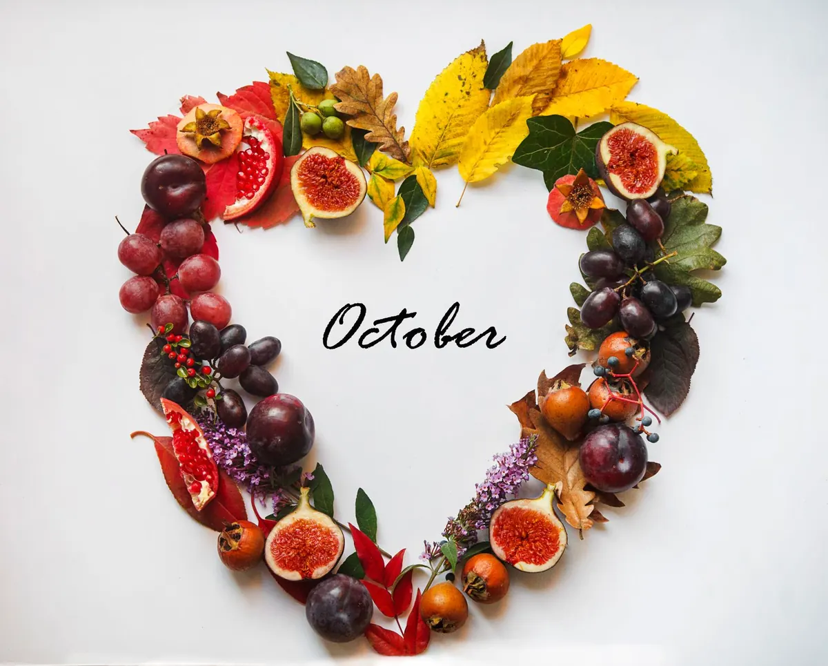 Seasonal Wreath Making with Foraged Autumn Leaves